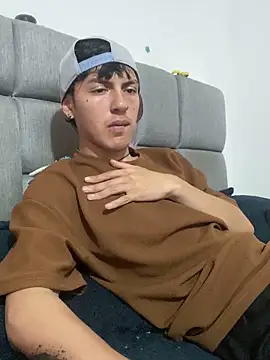 NaytonFreeman webcam