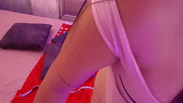 scarlett_montoya webcam