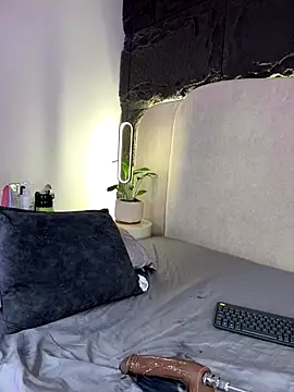 Ivanna_Moretti webcam