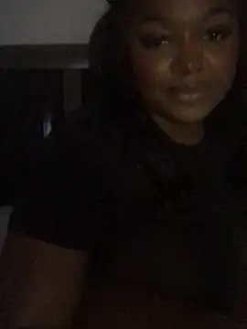 Webcam Model (Fxncymuse)  is live.Free join now!