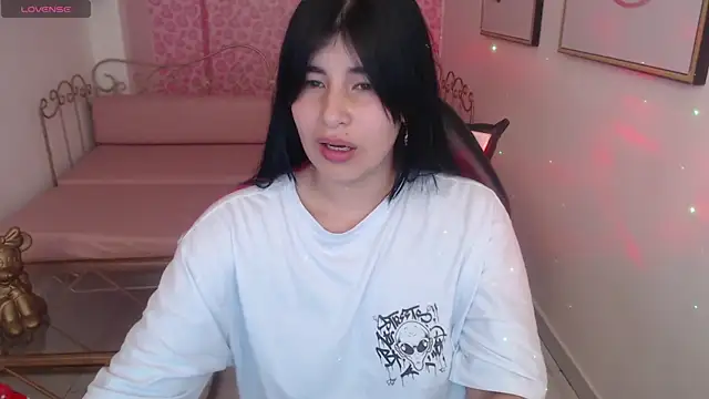 Nina_harpper_ webcam