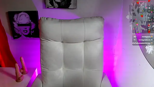 SamanthaRoldaan webcam