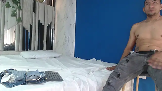 Morganandmegan webcam