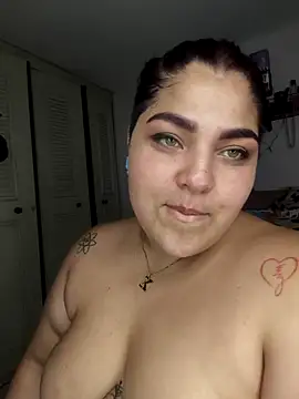 kendra_lil_evill webcam