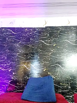 crislingery_dolli webcam