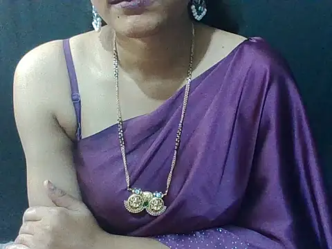 Thilothama_Vaishu webcam