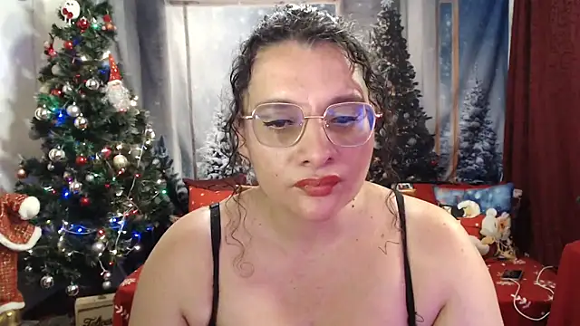 Aleja_Gonzales webcam