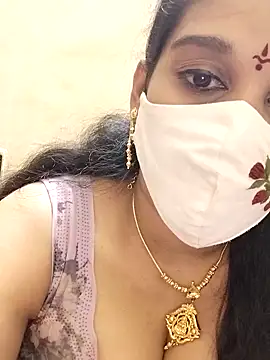 Webcam Model (amelia-rani)  is live.Free join now!