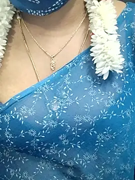 Webcam Model (malliga98)  is live.Free join now!