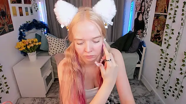 BellaMontgomery webcam