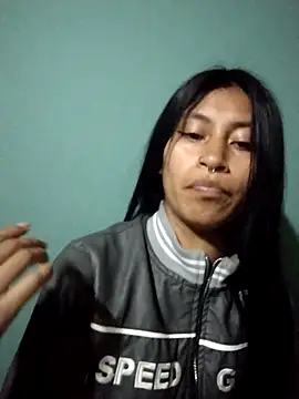 Pocahontas_tw webcam