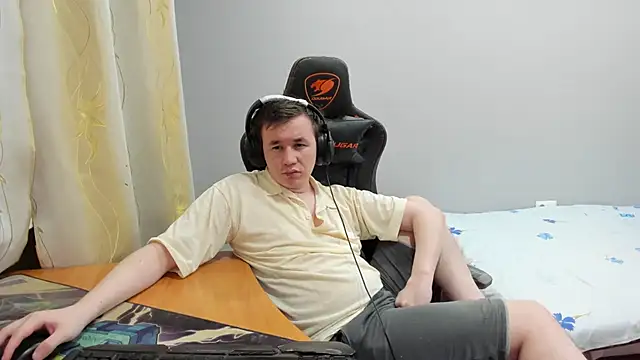 iliaskrislove webcam