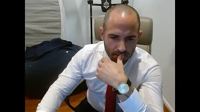 TheNakedPreacher webcam