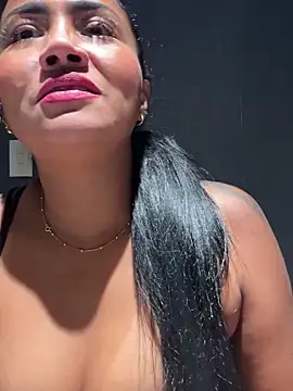 Ariana_Rodriguez webcam