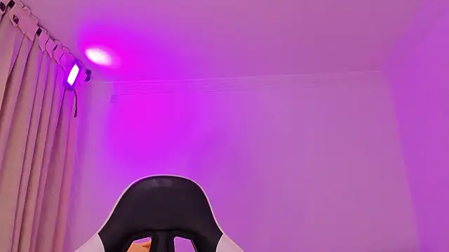 shanel_taylor webcam