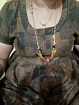 Webcam Model (negatamil) is live