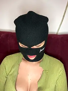 Webcam Model (Nikki_Hoee)  is live.Free join now!