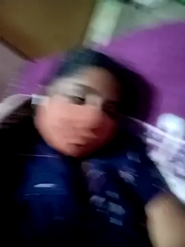 Webcam Model (Jessi_25)  is live.Free join now!