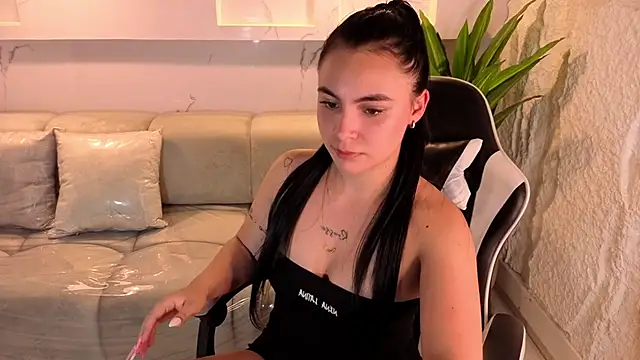 scarlett_smith_tp webcam