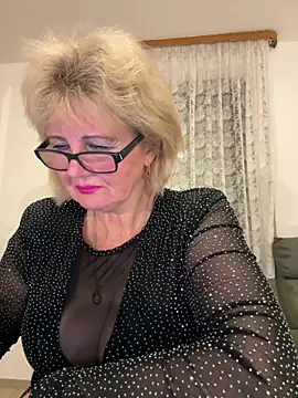 BoloshkaBlonda webcam