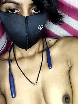 Thaper_Meera2 webcam