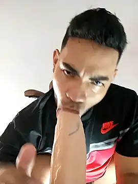 Moreno_latino_sex webcam