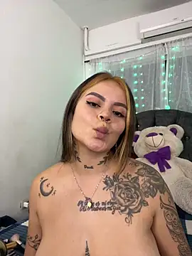 Ivana__Rivera webcam