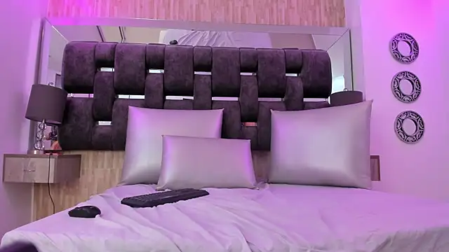 Charlotte_Myers webcam