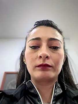 _Bella-Office1 webcam