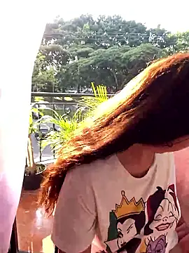 lana_rousse01 webcam