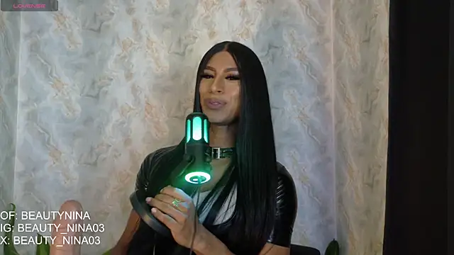 beauty_nina webcam