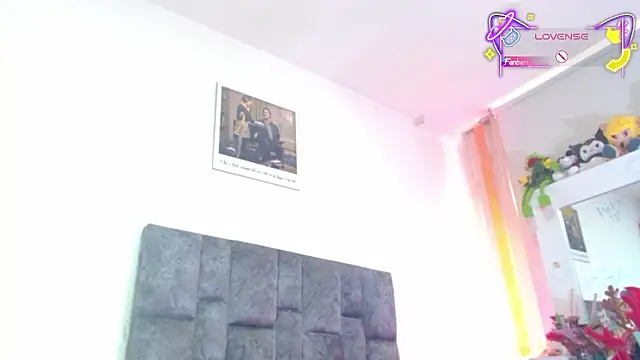 Charlotte_Landry__ webcam