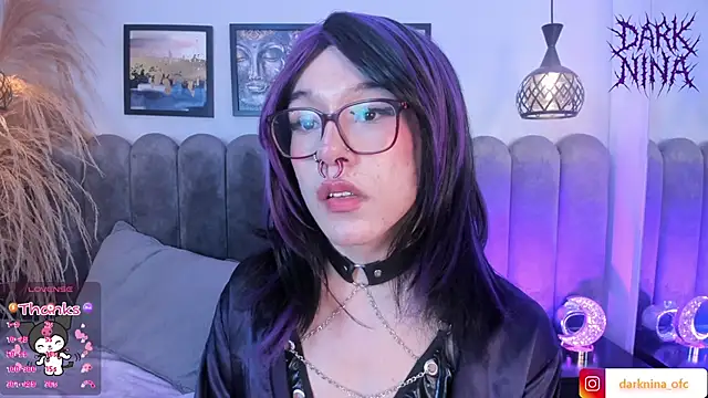 Dark_nina_ webcam