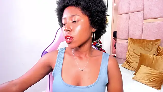 violeta_ruizz webcam