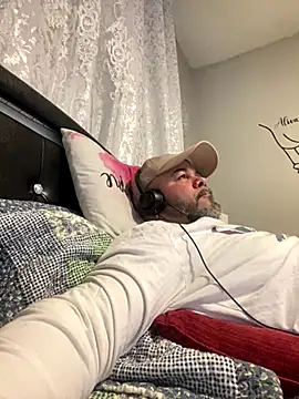 Cristian-Brayan webcam