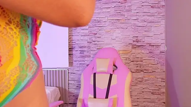 liz_monserrat_1 webcam