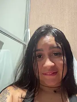 Pretty_Isadora webcam