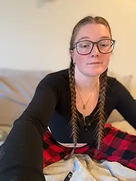 PussiesnCream_ webcam