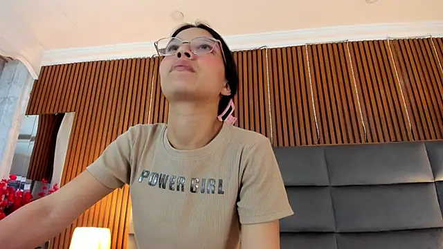 Sophie_Calloway webcam