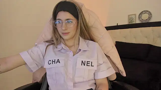 Sara Roades (Sara_Roades)