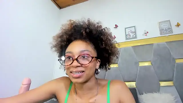 AliyahBrowns webcam