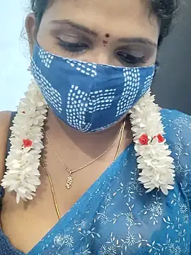 Webcam Model (malliga98)  is live.Free join now!