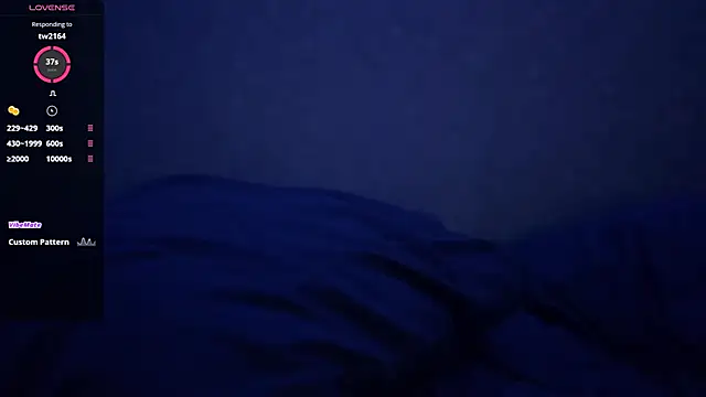 LauretteRagar webcam