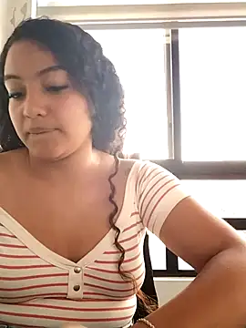 gabriela-18 webcam