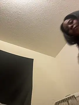 prettlovely14 webcam