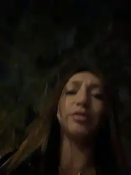 Ninabigtitied webcam