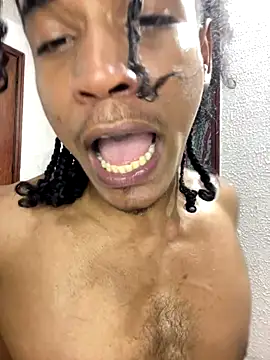 sexyquerubin (M twink) - Control toy x5 min