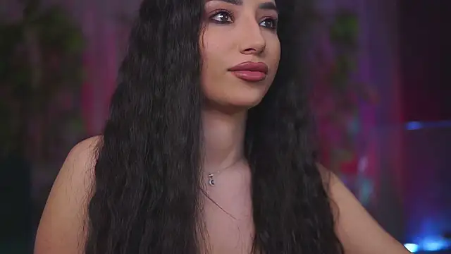 GinaValentinna webcam