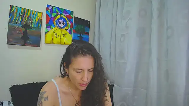 Leyla_Horny_Bg webcam