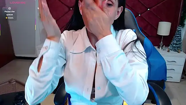 victoria_adams07 webcam